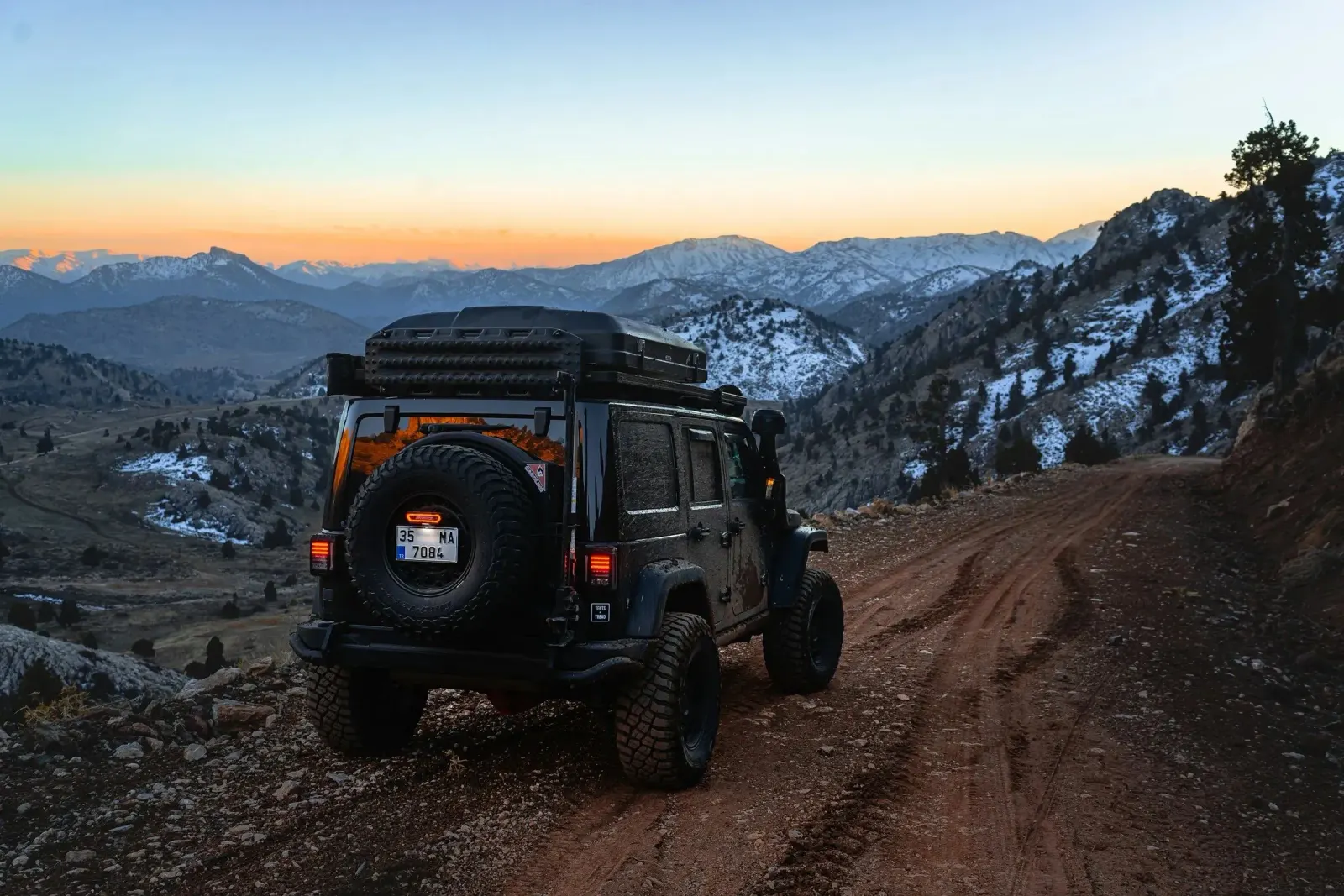 TrailBaseGear Overlanding gear